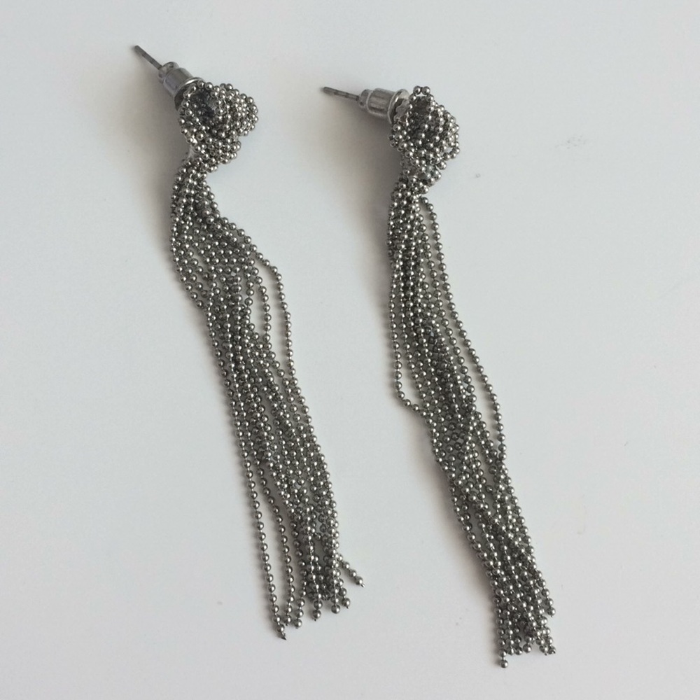 Drop earrings